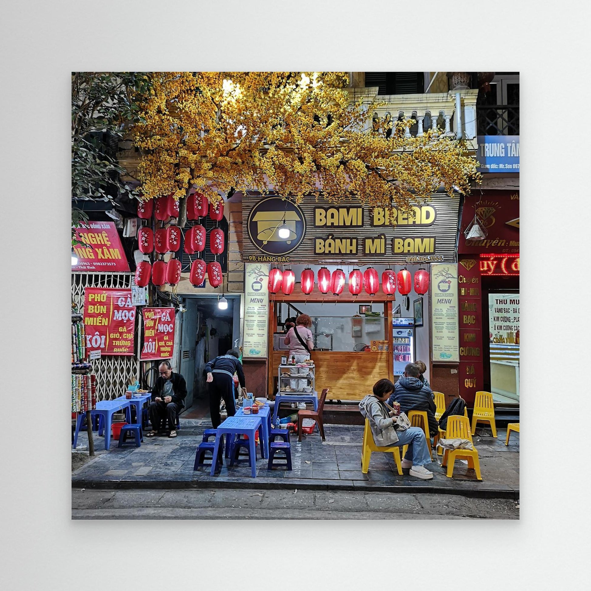 Hanoi food stop