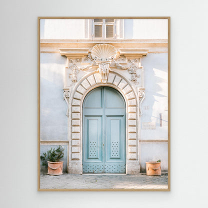 Blue tones of Rome - Italy travel photography by Raisa Zwart