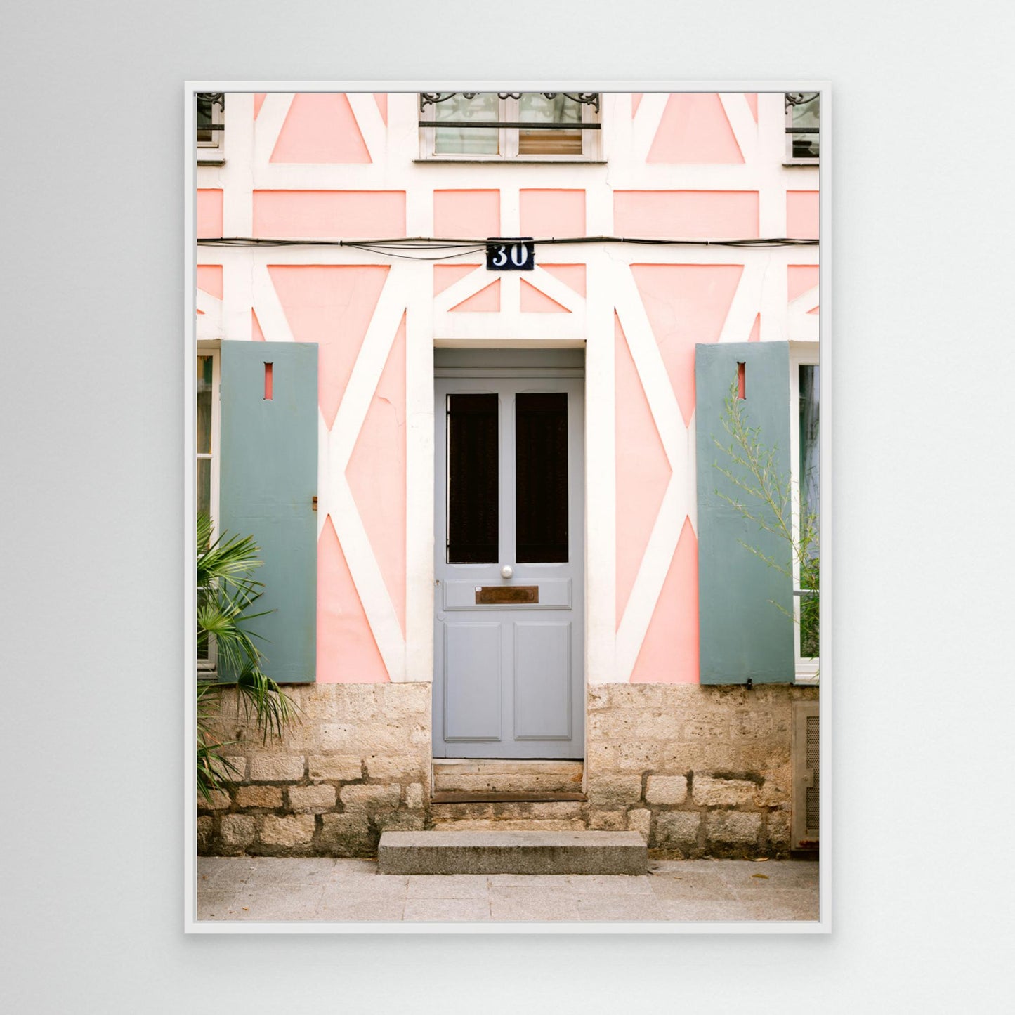 Rue de Cremieux number 30 - Paris by Raisa Zwart