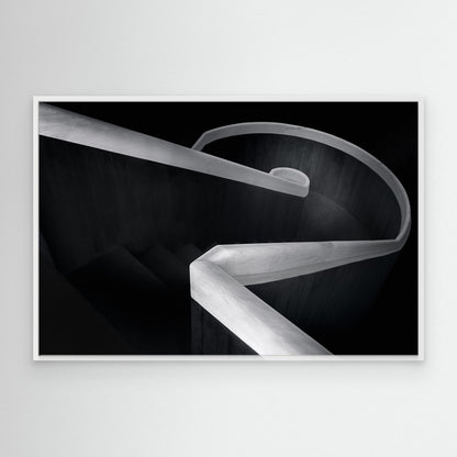 Round lines by Olavo Azevedo