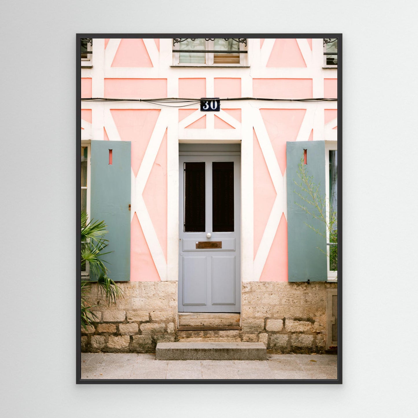 Rue de Cremieux number 30 - Paris by Raisa Zwart